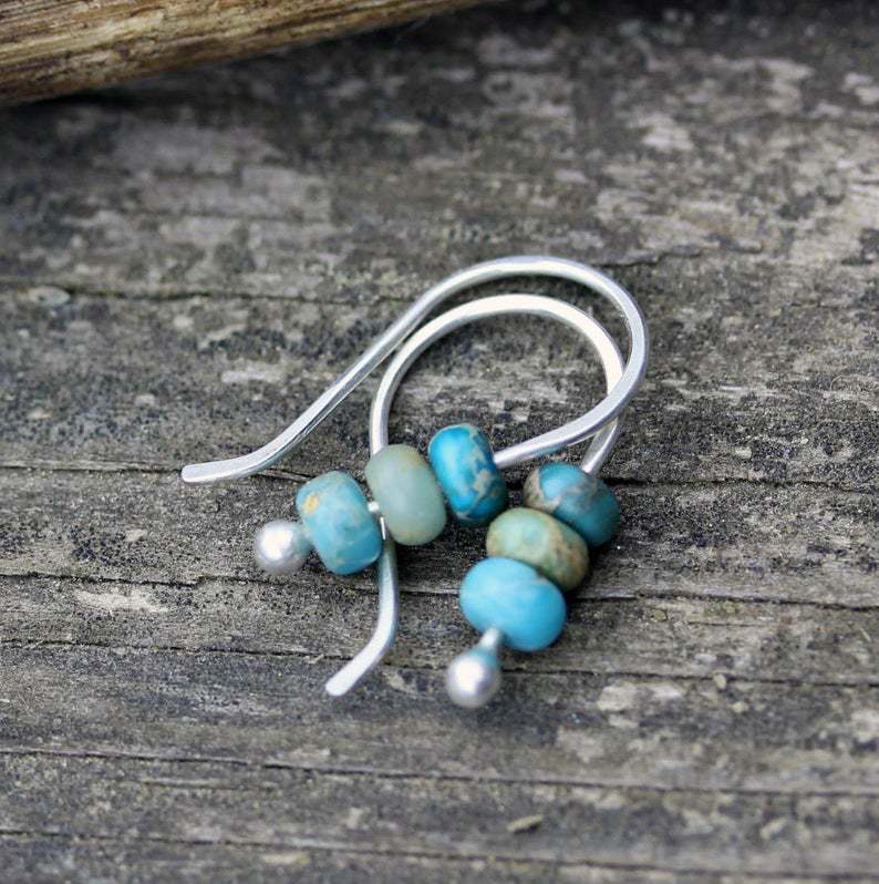 Turquoise kralen oorbellen